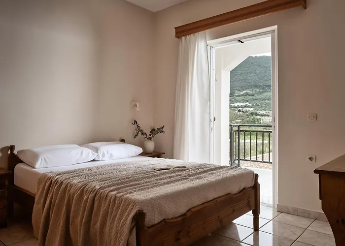 Avra Hotel