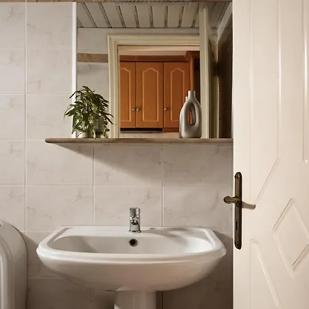 Avra Hotel